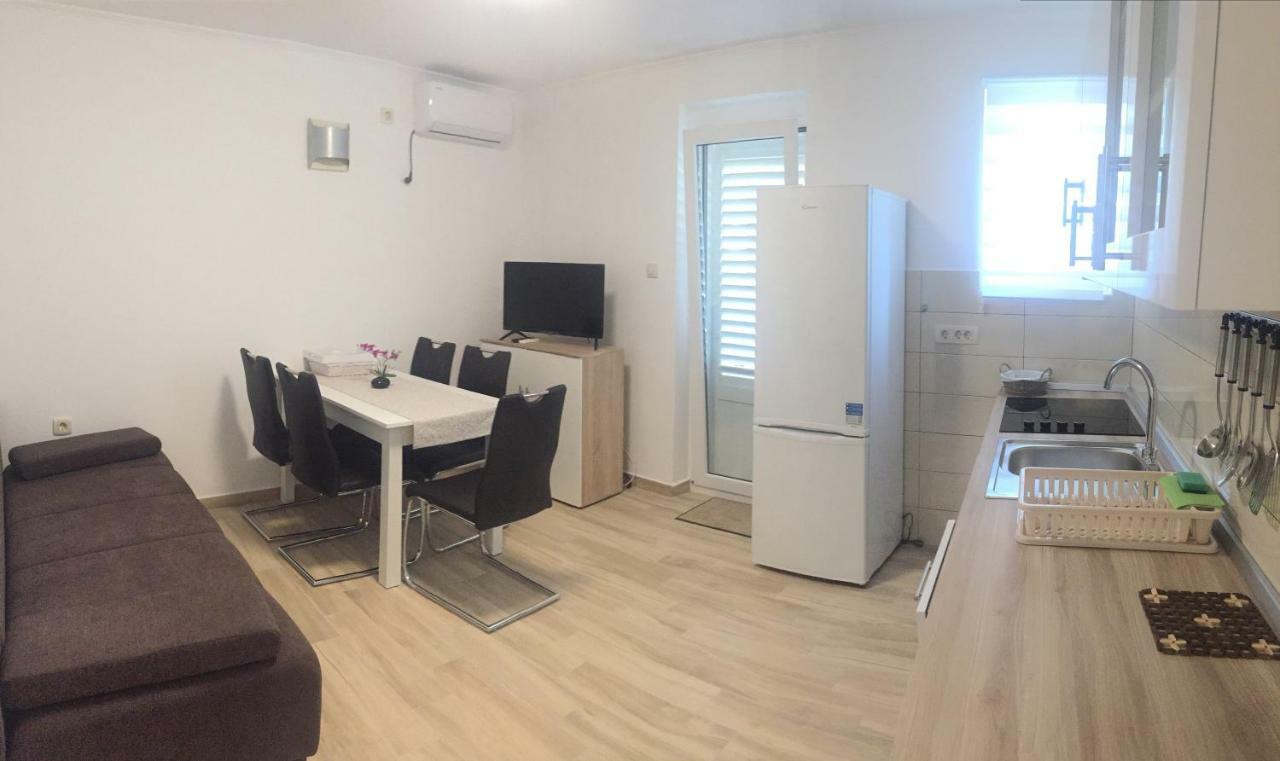 Apartments Matusan Palit Dış mekan fotoğraf