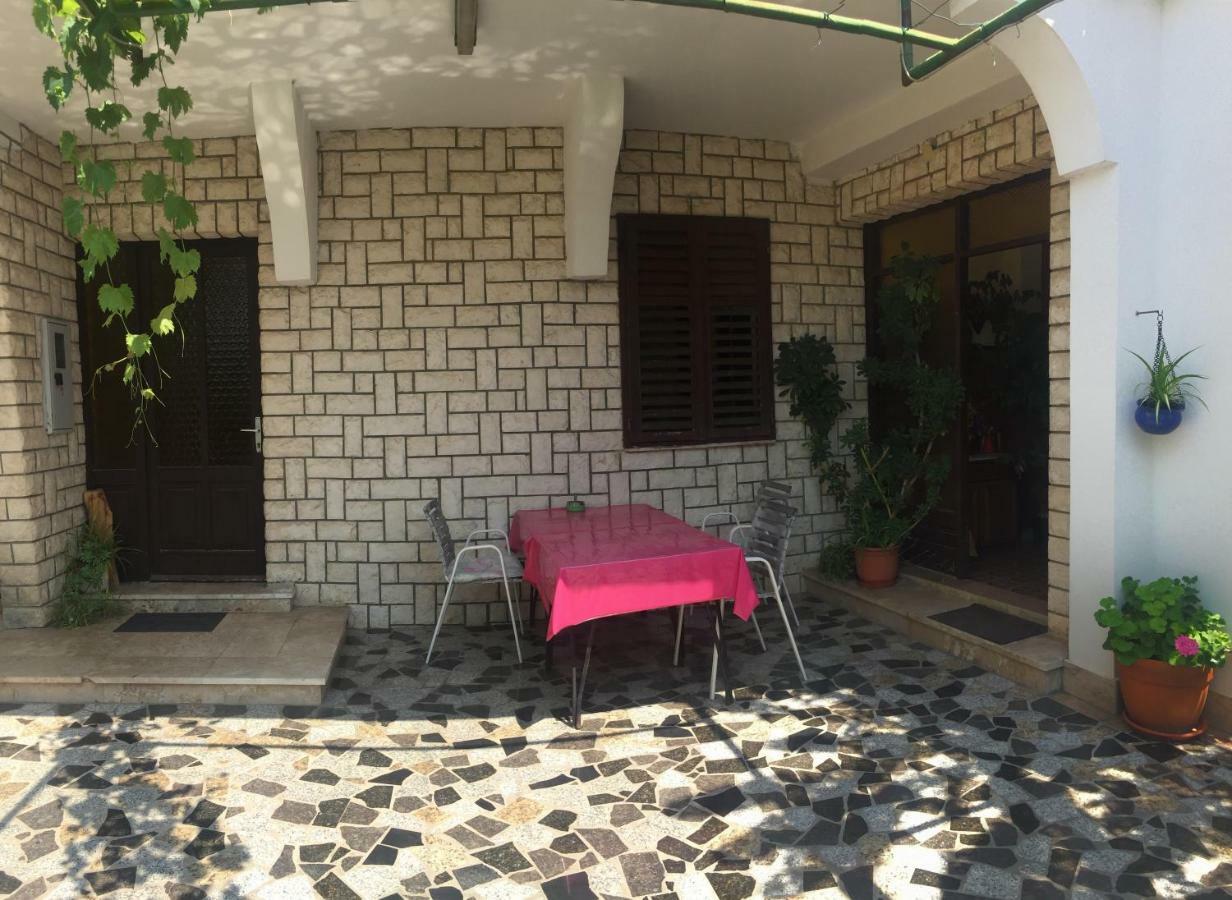 Apartments Matusan Palit Dış mekan fotoğraf