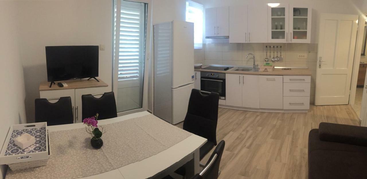 Apartments Matusan Palit Dış mekan fotoğraf